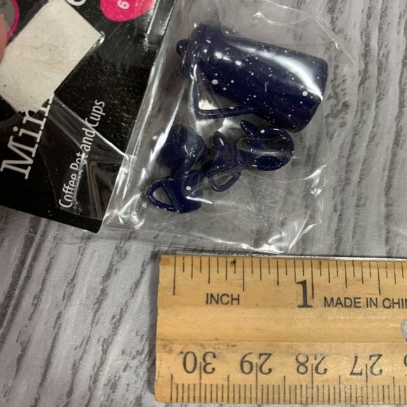 Make It Love It Miniatures Doll House Accessories Beach Buckets Blue Speckled - Picture 10 of 10